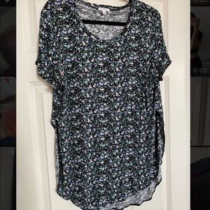 COPY - Wilfred Side Slit Floral T-Shirt